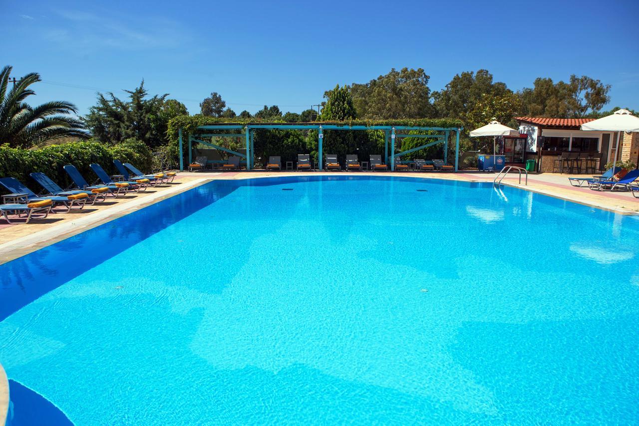 Aeolian Gaea Hotel สกาลากาลโลนิส ภายนอก รูปภาพ